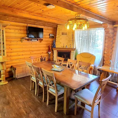 Lodge Gostynniy Dvir Коттеджи *