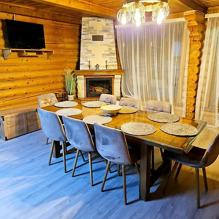 Gostynniy Dvir In Forest Domek letniskowy