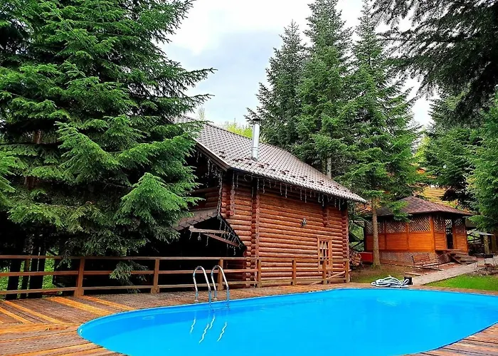 Gostynniy Dvir In Forest Alojamento de Turismo Selvagem *